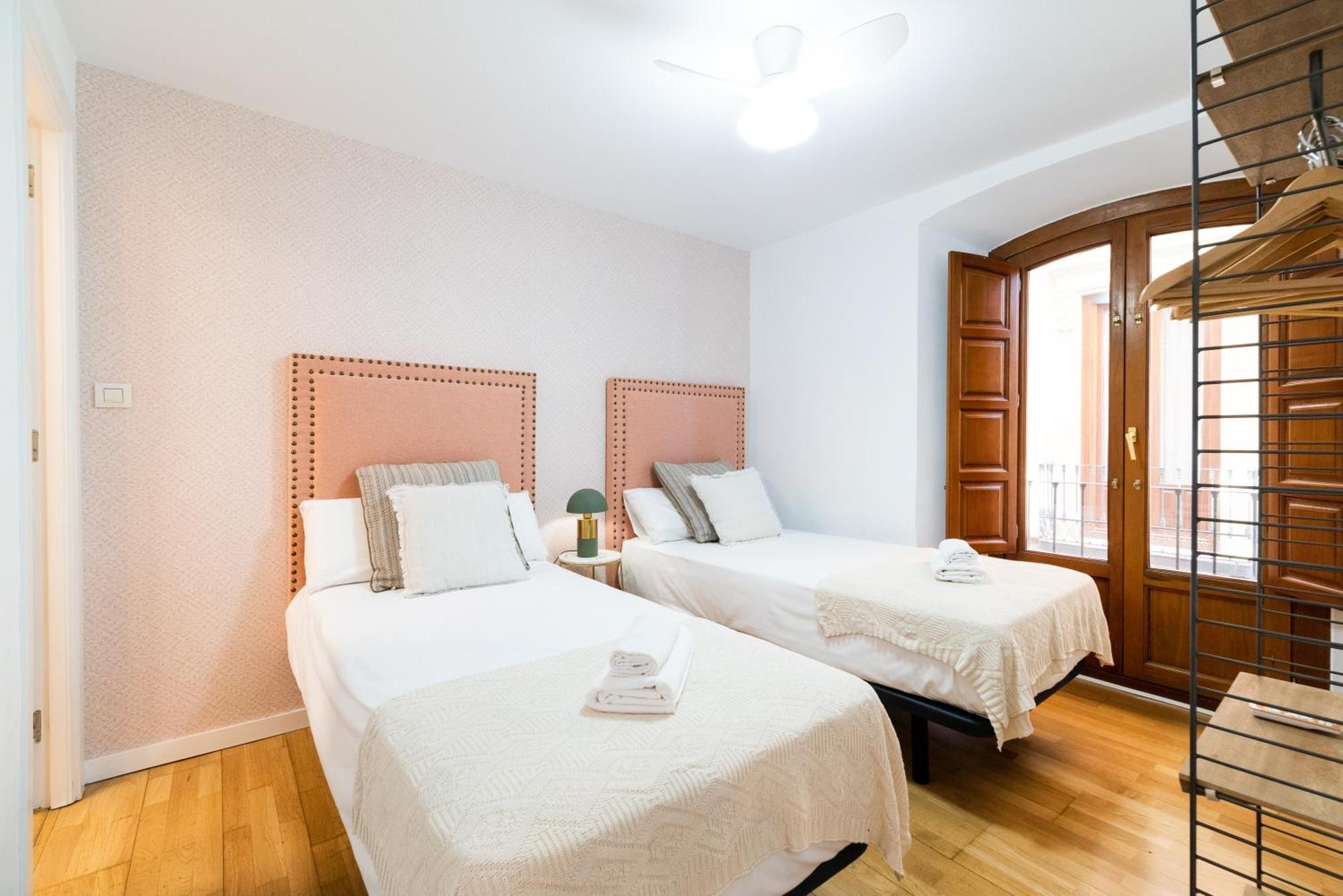 Moderno En Centro Apartment
